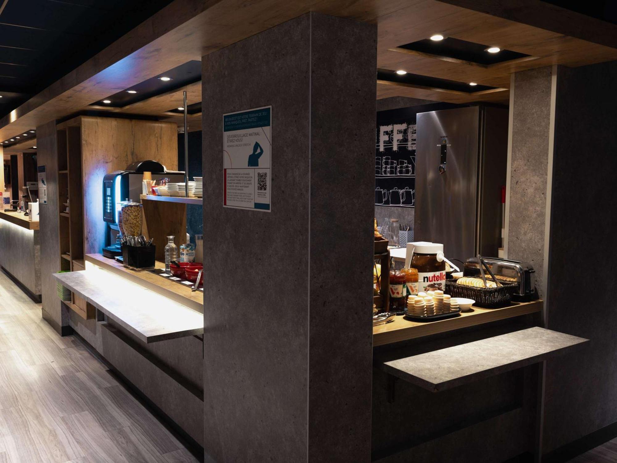Ibis Budget Thonon Les Bains Екстериор снимка