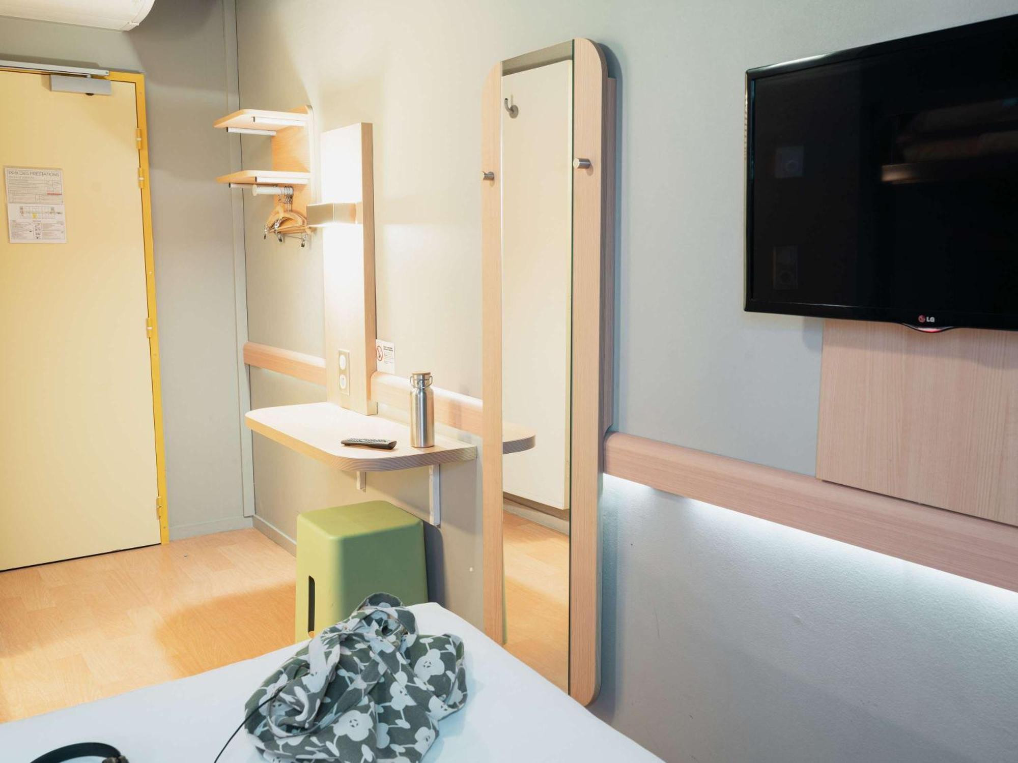 Ibis Budget Thonon Les Bains Екстериор снимка