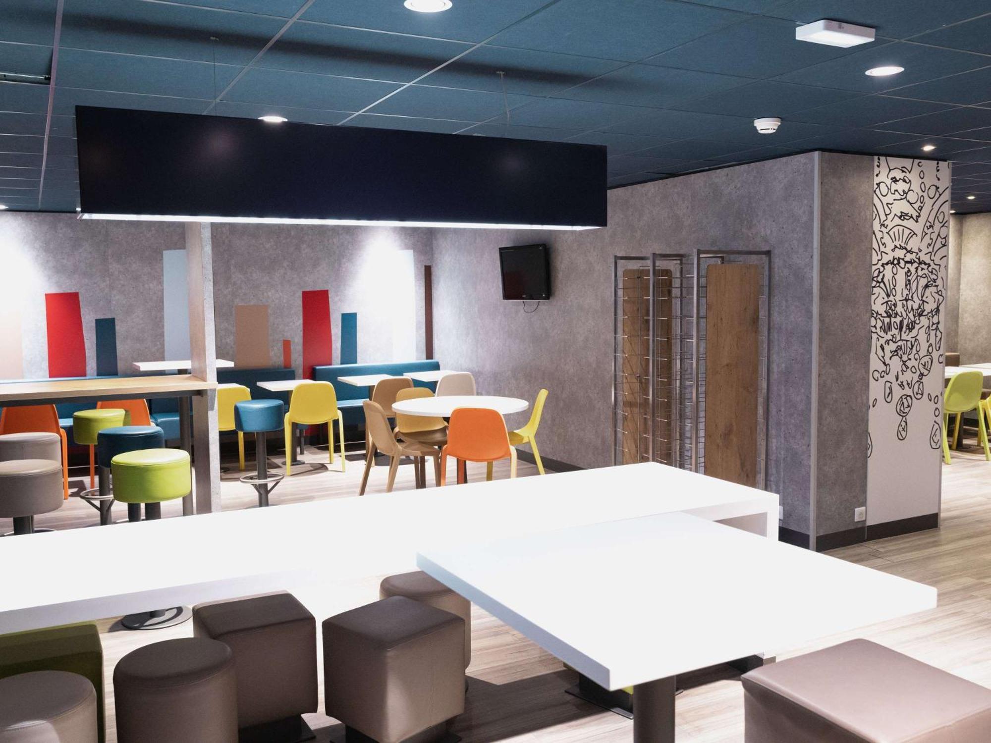 Ibis Budget Thonon Les Bains Екстериор снимка
