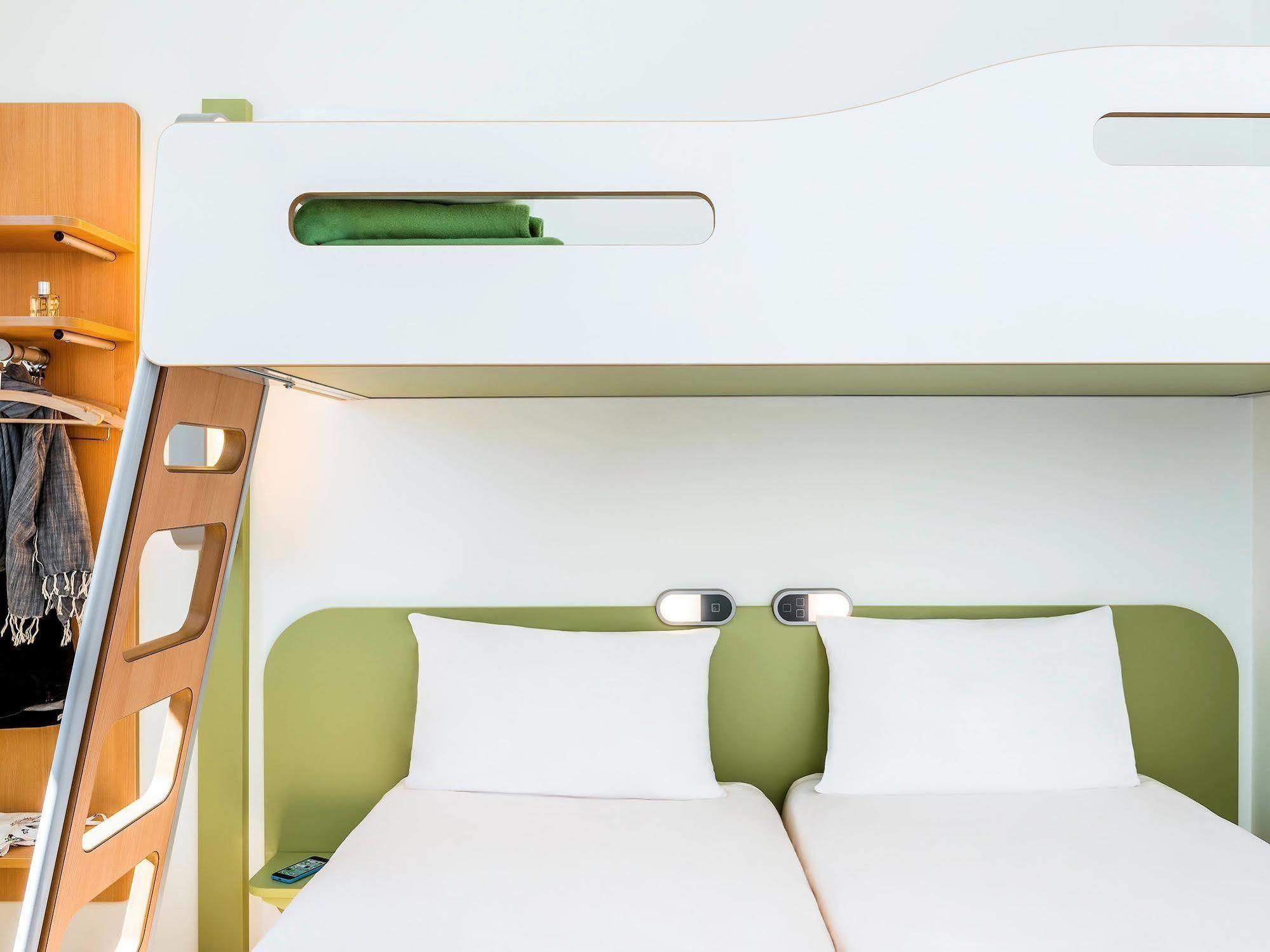Ibis Budget Thonon Les Bains Екстериор снимка