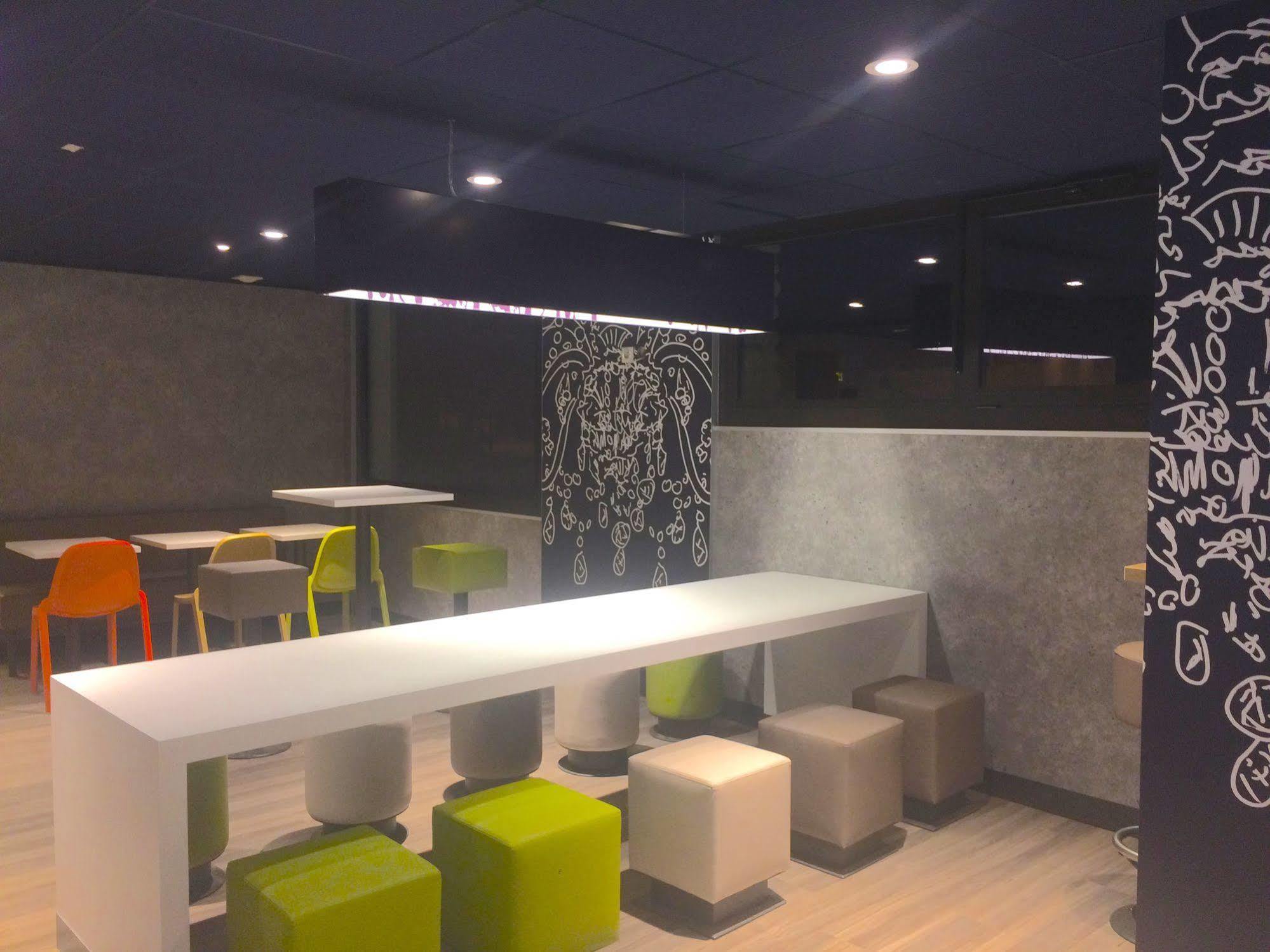 Ibis Budget Thonon Les Bains Екстериор снимка
