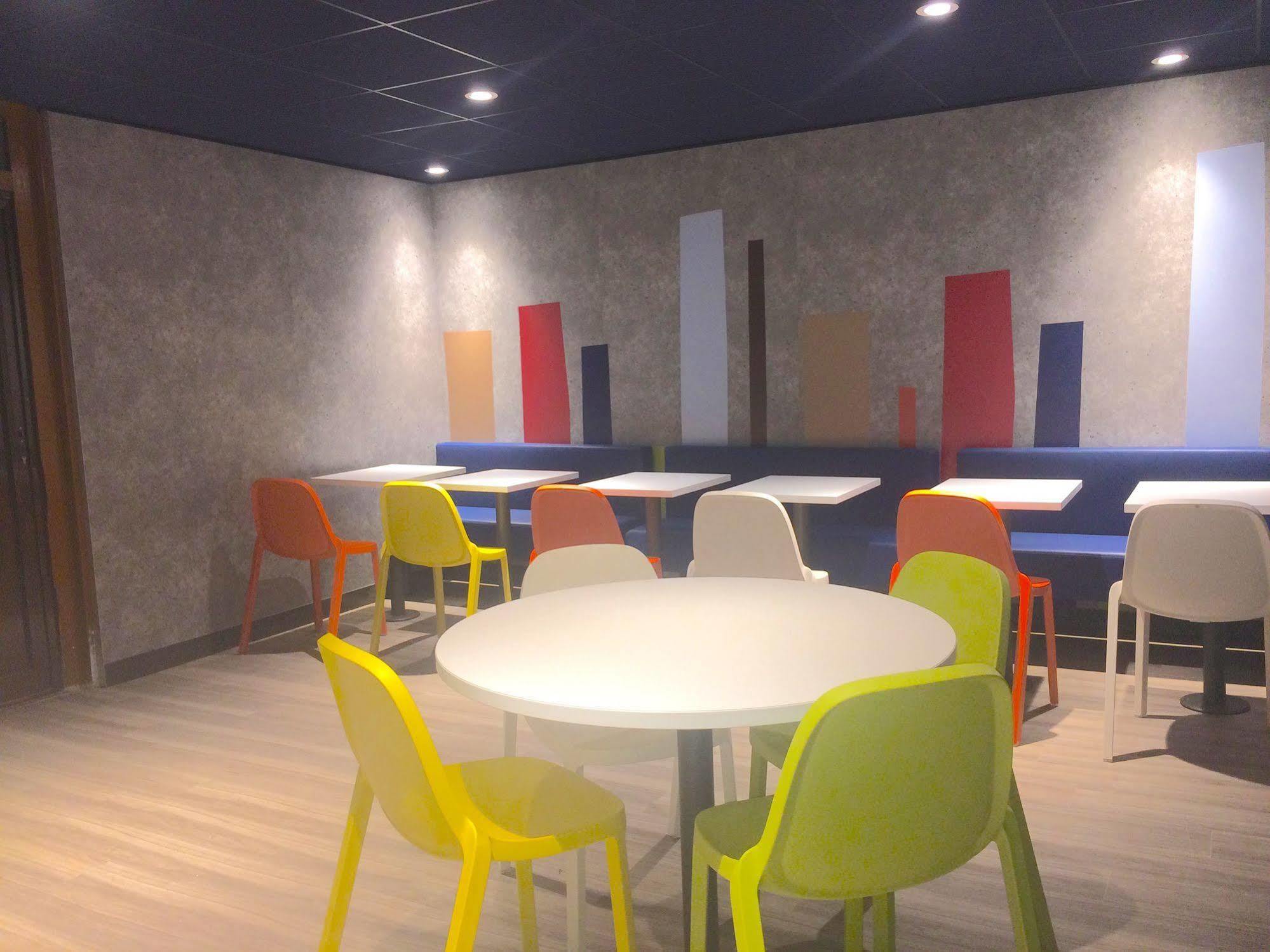 Ibis Budget Thonon Les Bains Екстериор снимка