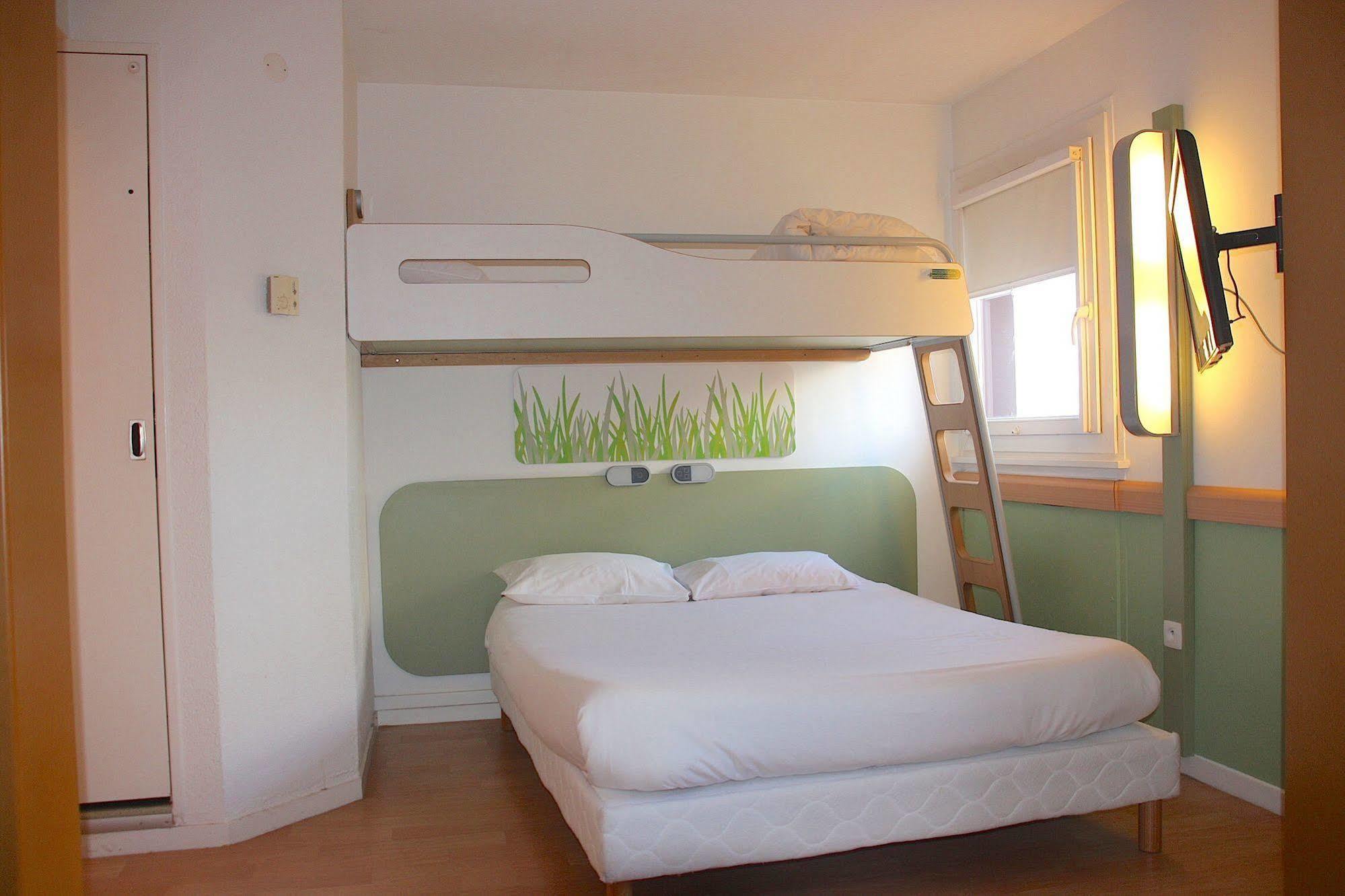 Ibis Budget Thonon Les Bains Екстериор снимка